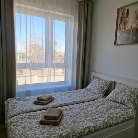 Apartament Pomorska 107a *